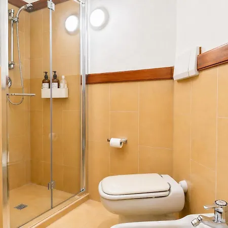 Appartement Celebrity Home, *