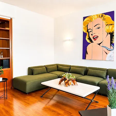 Appartement Celebrity Home, Bari