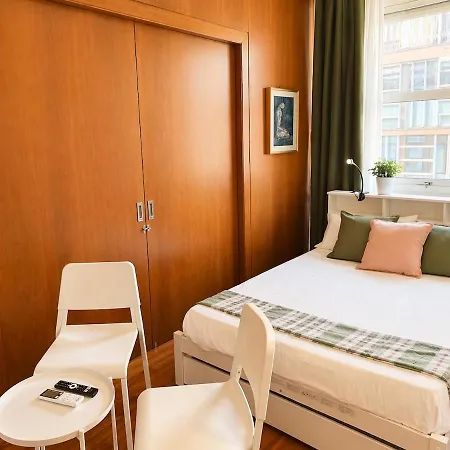 Celebrity Home, Appartement *
